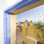 Annouso With Hot Tub By Caldera