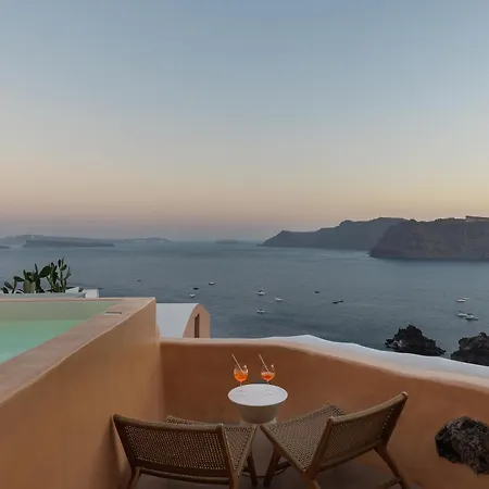 Villa Annouso With Hot Tub By Caldera