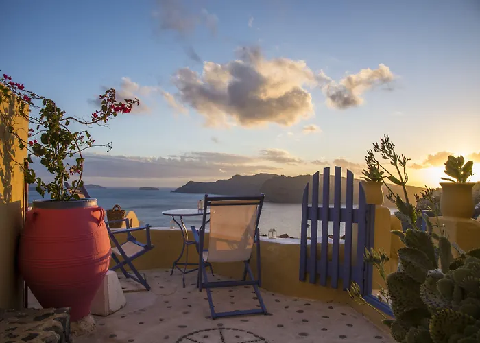 Villa Annouso With Hot Tub By Caldera