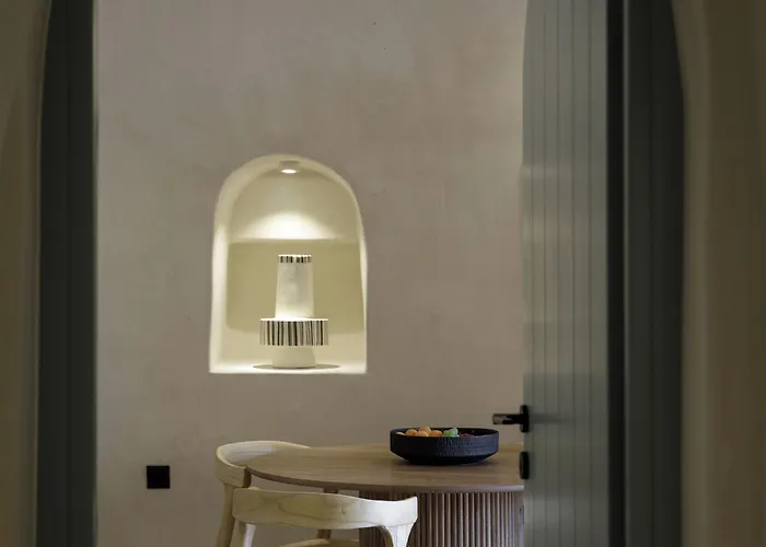 Villa Annouso With Hot Tub By Caldera