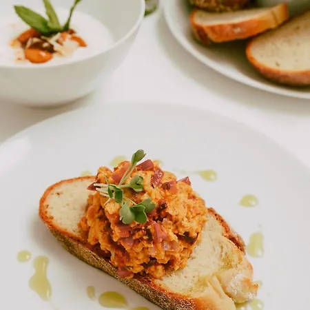 Annouso With Hot Tub By Caldera Villa