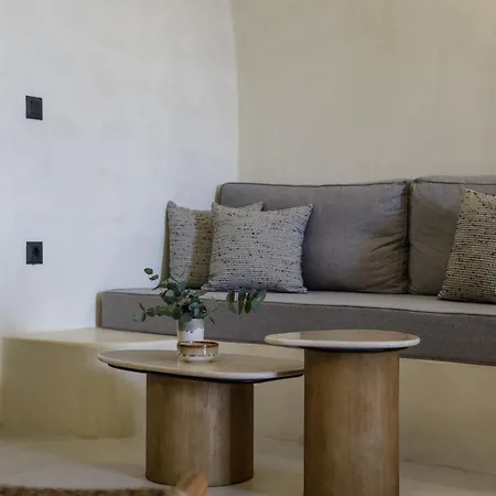 Annouso With Hot Tub By Caldera Vila *