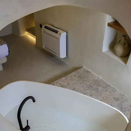 Annouso With Hot Tub By Caldera *