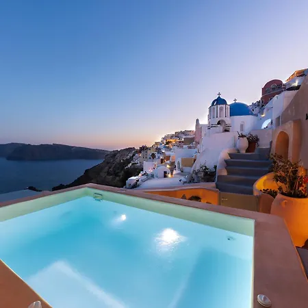 Annouso With Hot Tub By Caldera Vila Oia